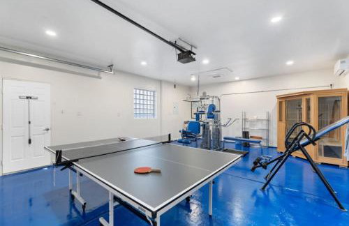 Dewey Mountain Getaway 3BR Home with Hot Tub, Gym and Sauna - Foto 15