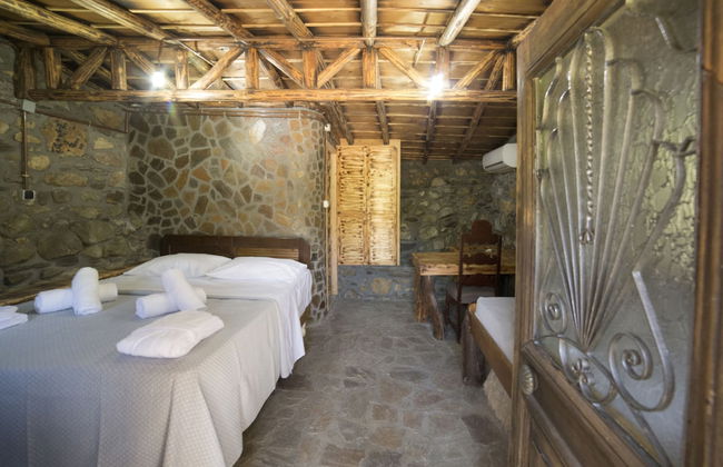 Captain Ikaros - Foto 2