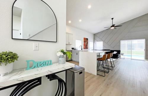 Secret Tunnel House 6 Bedroom Home by RedAwning - Foto 6