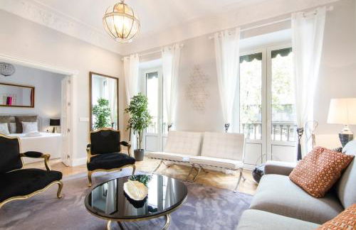 Stunning Stylish 4BD 3BTH - City Center-Atocha - Photo 2