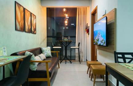 Apê no Centro Próx Escarpas c Ar Cond e Enxoval - Foto 1