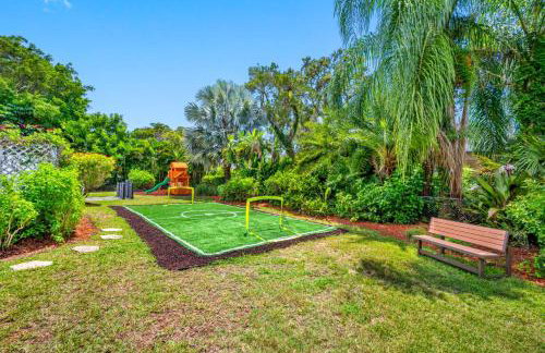 Pool Soccer Basketball Game Room Sleeps 20 - Foto 14