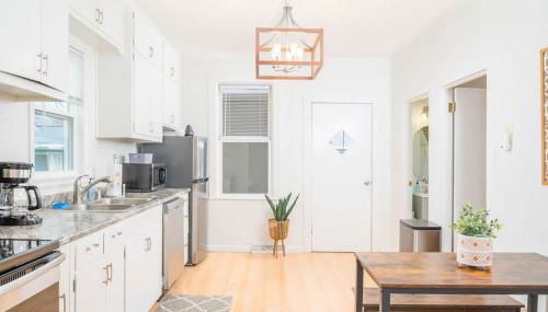 Downtown 2 Bedroom Home - Office - Foto 3