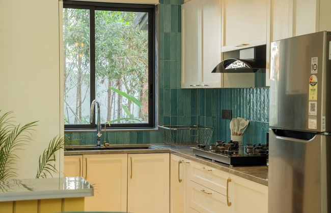 ELIVAAS Laguna Camellia | Luxe 4 BHK Villa Near Popular Beaches with Private Pool - Photo 44