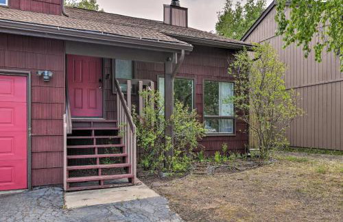 8 Mi to Dtwn Achorage! Home with Pet-Friendly Yard - Foto 27