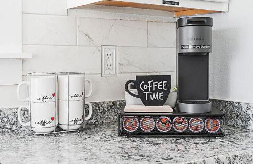 The Cozy Charcoal Cottage - with Garage - Family Friendly - Foto 22