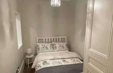 Stylish 3-bedroom flat in Kensington - Foto 33