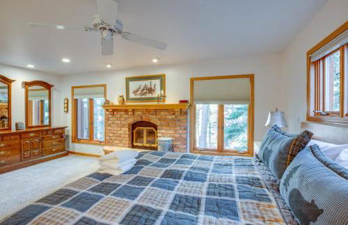 4 Mi to Slopes Family-Friendly Stateline Home! - Foto 12