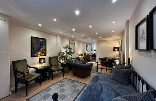Notting Hill Townhouse 3BR all with ensuite bathrooms & garden and roof terrace - Foto 8