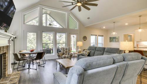 Lakefront McCormick Retreat with Patio and Views - Foto 2