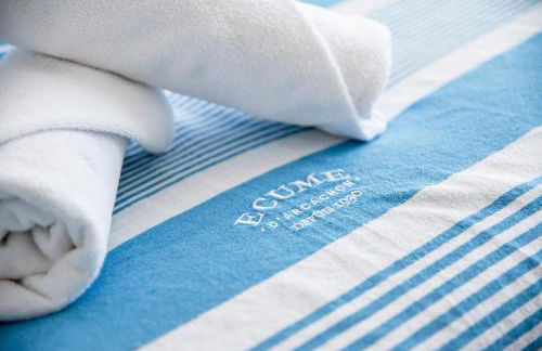 Vue Panoramique sur Bassin,Piscine et terrasse - Foto 23