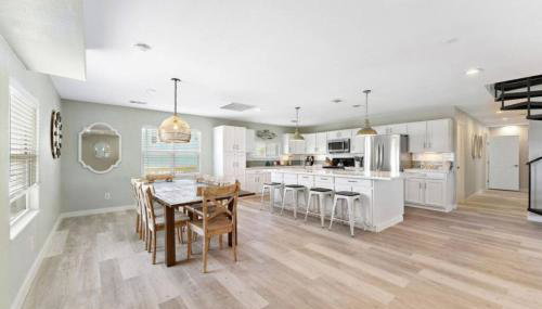 Beach house with game room just minutes from beach - Foto 2