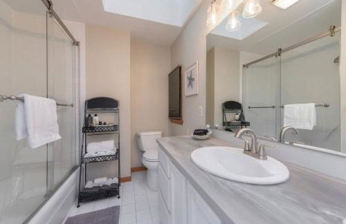 Waterfront Sodus Gem, Dock Game Loft Bay View - Foto 8