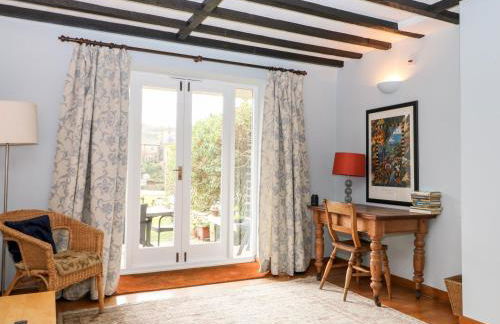 Spring Bank Cottage - Photo 9