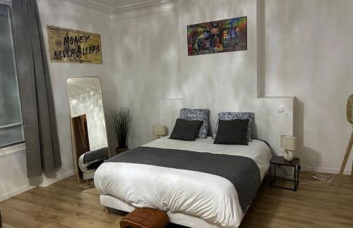 SC3 - Suite 50m2 - Confort Absolu à Enghien - Paris 15' - Casino à pied - Foto 14