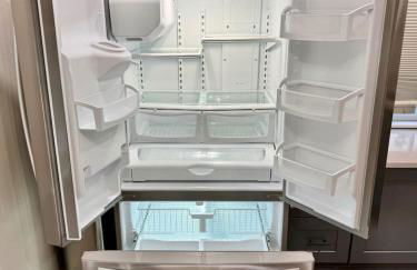 Newest Cottage Downtown. Pet Yes - Photo 5