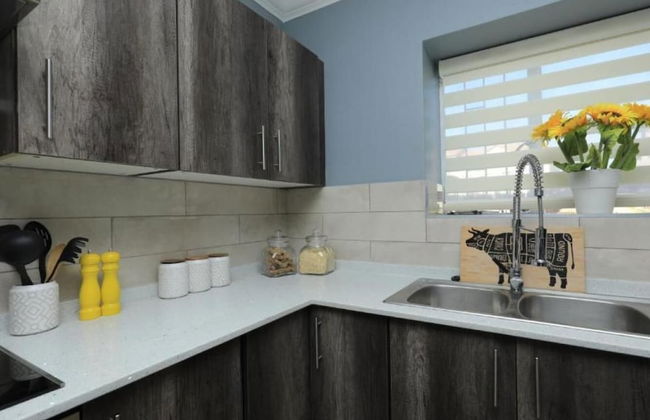 Ledumo Lodge - Photo 18