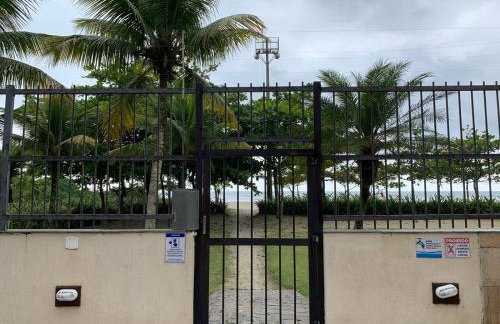 Condomínio Maitinga. (Pé na areia) - Foto 28