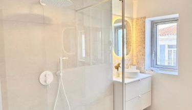 Terrasse plein sud, confort, clim, 2 mn du Vieux Port - Foto 5, Shower