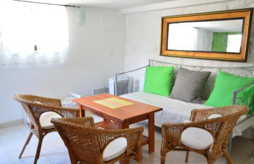 Three Sisters, absolutely unique stone houses, 200 m from the beach - Photo 31