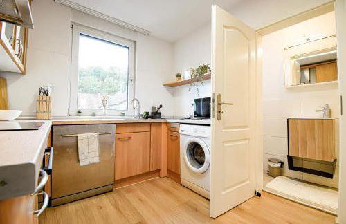 BOHO-Apartment - Feel like Home, Tiny Bathroom & Garage, 60m2 - Foto 12