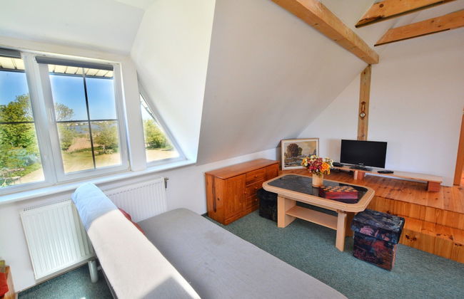 Holiday House by Lake Jamno With Private Pier - Foto 15