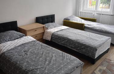 Kamienica z Balkonem - pokoje gościnne - Foto 9