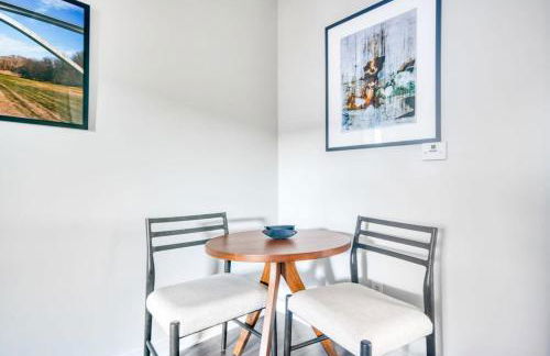 CozySuites Music Row Charming 1BR free parking! 04 - Foto 25