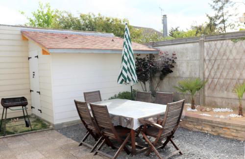 Villa des sables avec 1 studio pour 2 personnes pouvant être complété par une chambre avec sa salle de bain et WC si 4 personnes - Foto 11