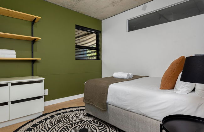 FortyOnL 707 - Photo 2