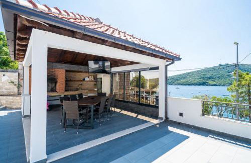 Mata Family Apartments - Photo 20