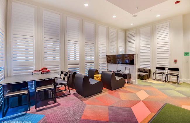 9 BD 6.5 BH With Game Room and Pool - Foto 76