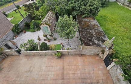 Casa con encanto amplios jardines al lado de la playa - Foto 51