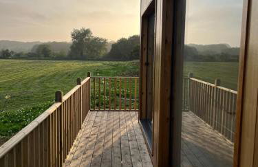 Unbox at Poplar Tree - Photo 42