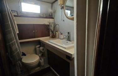 43' Classic Trawler 5 Star Resort Pools, Views, Dining Free Shuttle to Downtown - Photo 11