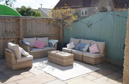 Atworth Haven: 4-Bed Home with Garden - Foto 38