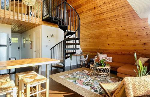 Scenic 2BR A-Frame w Hot Tub & Views - Foto 4