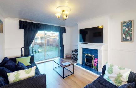 Orpington North Townhouse - Photo 3