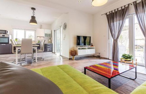 Three-Bedroom Holiday Home In Cetinici - Foto 18