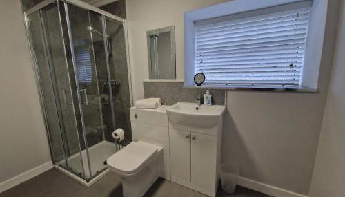 Lewis Gethin House, Newly renovated cottage sleeps 9, close to bike park wales - Foto 4