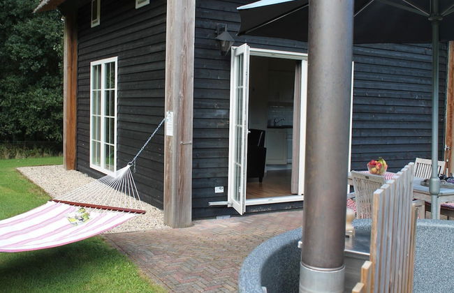 Nice House near River - Photo 23