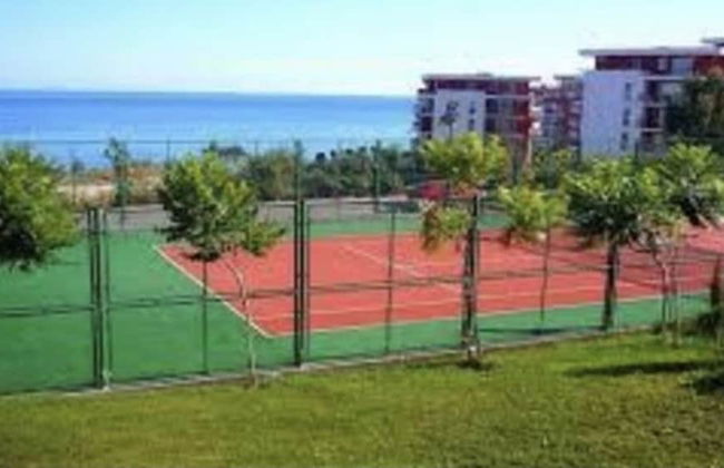 Seaside Studio Apartment in Ravda - Photo 15