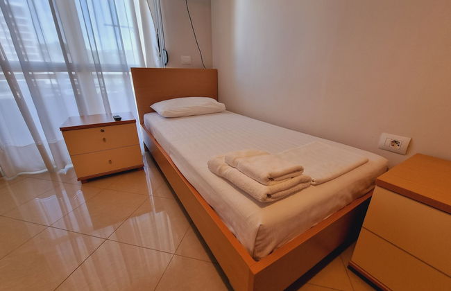 Thoma's K Studios - Photo 34