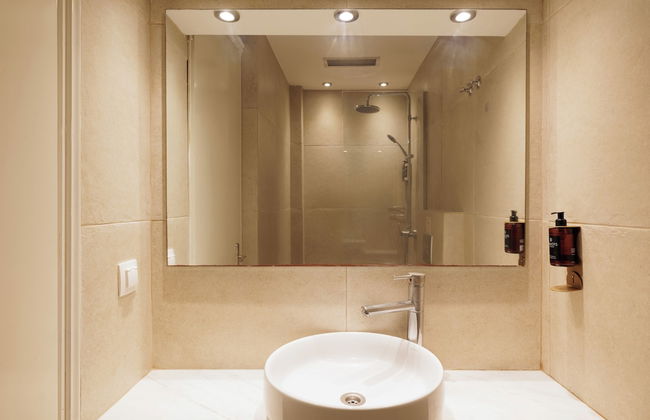 Coastal Bliss Apartments - Photo 33