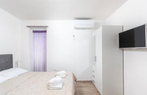 Villa Buroli with Pool, Sauna and Jacuzzi - Foto 23