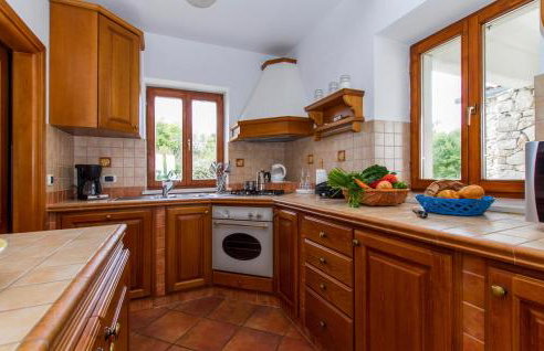 Awesome Home In Labin - Photo 6