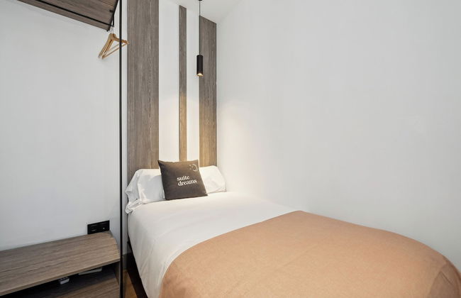 Limehome Madrid Calle de Santa Ana - Photo 33