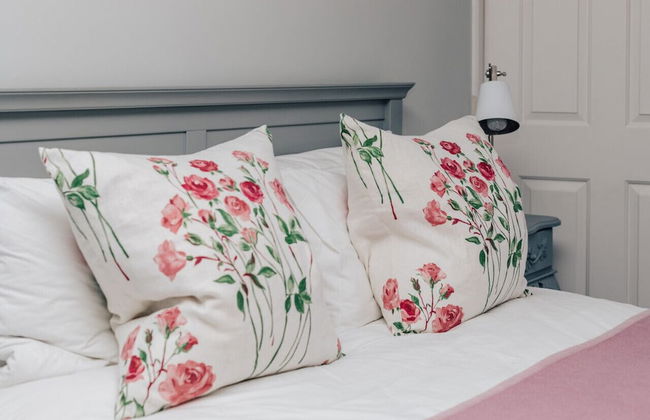 Montpellier House Centrally Located Large Garden - From 300 Per Night - Foto 23