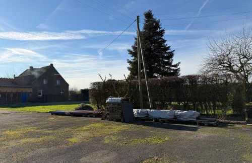 Moderne Doppelhaushälfte mit Garten & Terrasse I Free Wifi I Free Parking - Foto 3