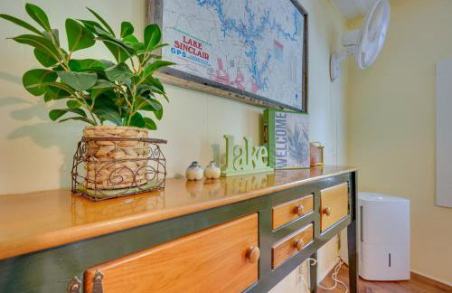 Lake Sinclair Crooked Creek Cottage with Fire Pit! - Foto 9